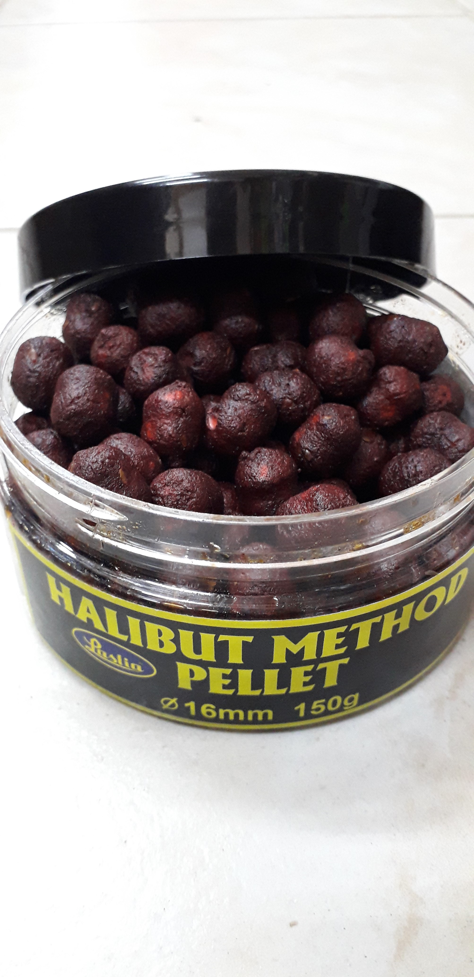 HALIBUT METHOD PELLET priem.16 mm 150g