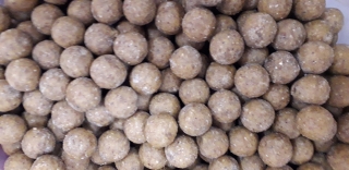 Krmné boilies Garlic liver 20mm 5kg